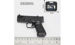 Czarny metalowy pistolet zabawkowy na kulki