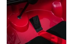 Pojazd elektryczny Porsche 911 GT3, czerwony