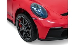Pojazd elektryczny Porsche 911 GT3, czerwony
