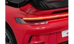 Pojazd elektryczny Porsche 911 GT3, czerwony