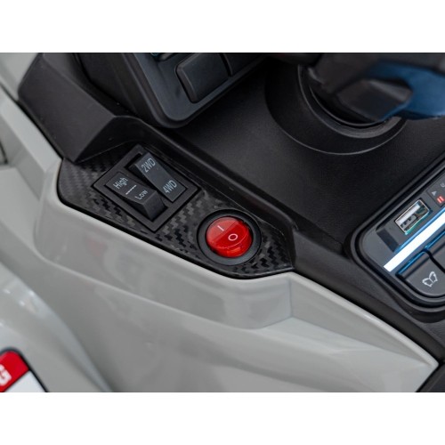 Quad Can Am Outlander ATV z pilotem, szary
