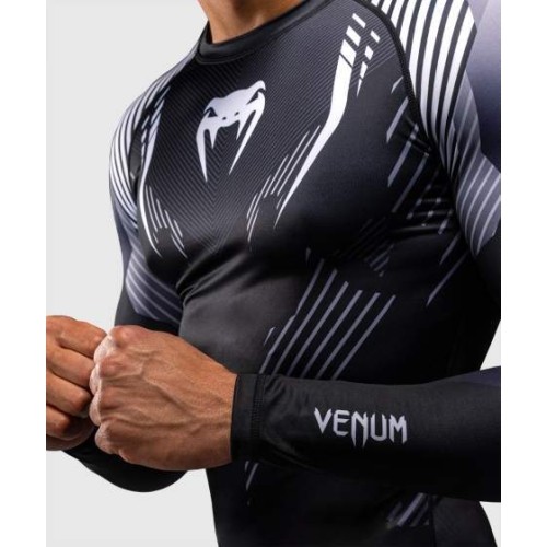 Venum No-Gi 6.0 Long Sleeve Rashguard - Black/White